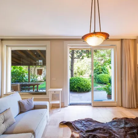 Appartamento Homie - A Majestic 4 Bedroom Boasting A Private Garden And Terrace In Levent #83 Provincia di Istanbul