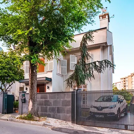Appartamento Homie - A Majestic 4 Bedroom Boasting A Private Garden And Terrace In Levent #83 *