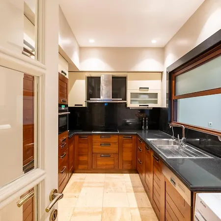 Homie - A Majestic 4 Bedroom Boasting A Private Garden And Terrace In Levent #83 * Provincia di Istanbul