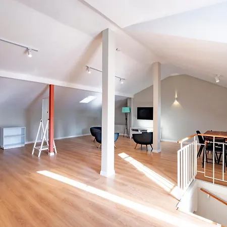 Homie - A Majestic 4 Bedroom Boasting A Private Garden And Terrace In Levent #83